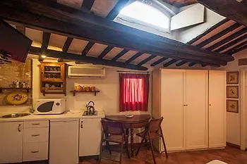 Rome Accommodation Navona Apartment Apartman *