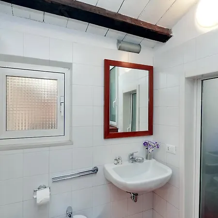 Rome Accommodation Navona Apartment Apartman