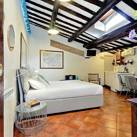 Rome Accommodation Navona Apartment Apartman *