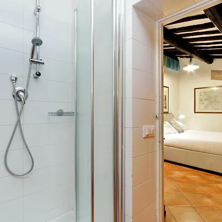 Rome Accommodation Navona Apartment *